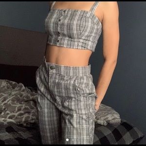 cute hollister 2 piece pant set